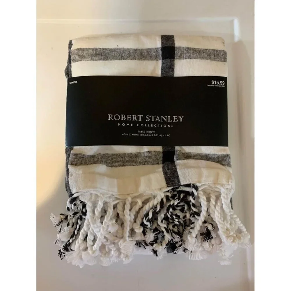 NWT Robert Stanley Table Throw 40” x 40” Black/White Plaid Home Holiday Decor